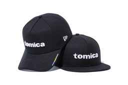 tomica×NEW ERAのコラボキャップ登場！大人向けブランド「tomica」ライセンス展開拡大！