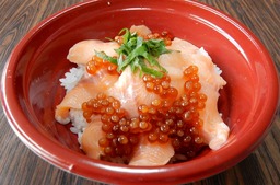 琵琶湖固有種「天然ビワマス」が魚料理日本一に～「Ｆｉｓｈ―１グランプリ」を受賞！