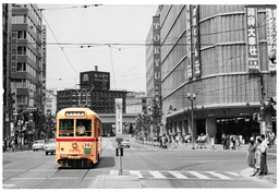 昭和から60年以上東京を走り続けた都電7000形 往年の都電１系統（銀座～日本橋）を7000形復刻バスが走る！